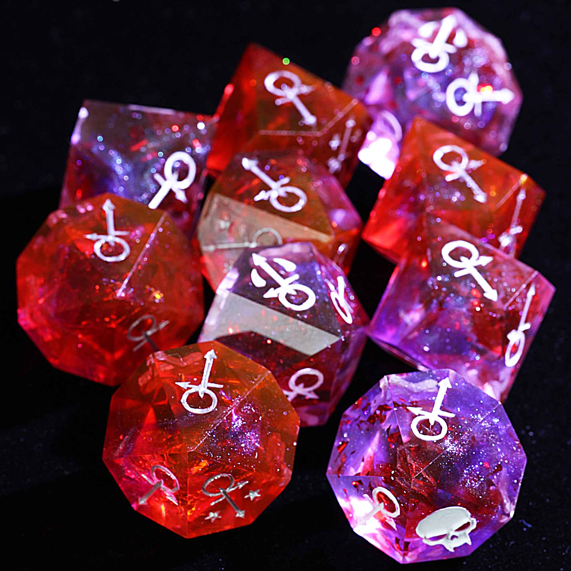 15 Polyhedral Resin Anarch VtM WoD Dice Set Blood and Ambition - Image 5