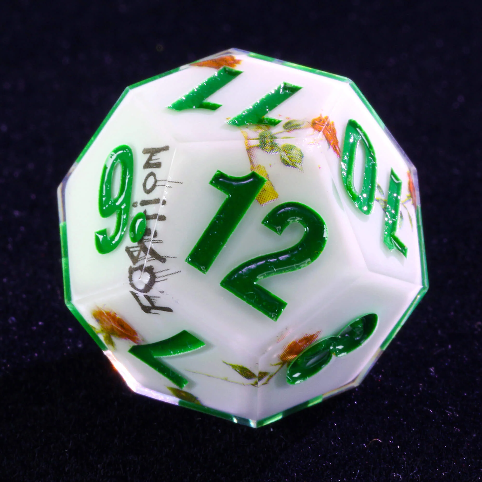 Cool 7 Polyhedral Resin Dice Set D&D Flower White - Image 3