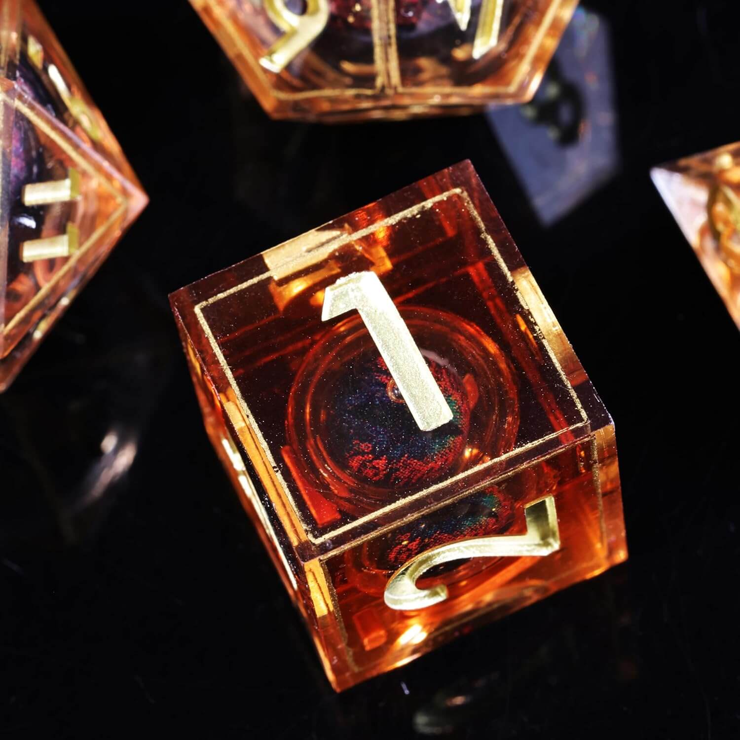 D&D 7-Piece Sharp Edge Liquid Dragon Eye Polyhedral Resin Dice Set - Image 4