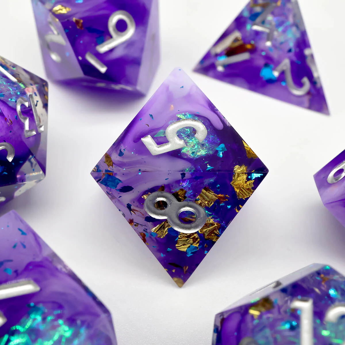 DND Dice Set Purple Crystalline 7-Piece Sharp Edge - Image 5