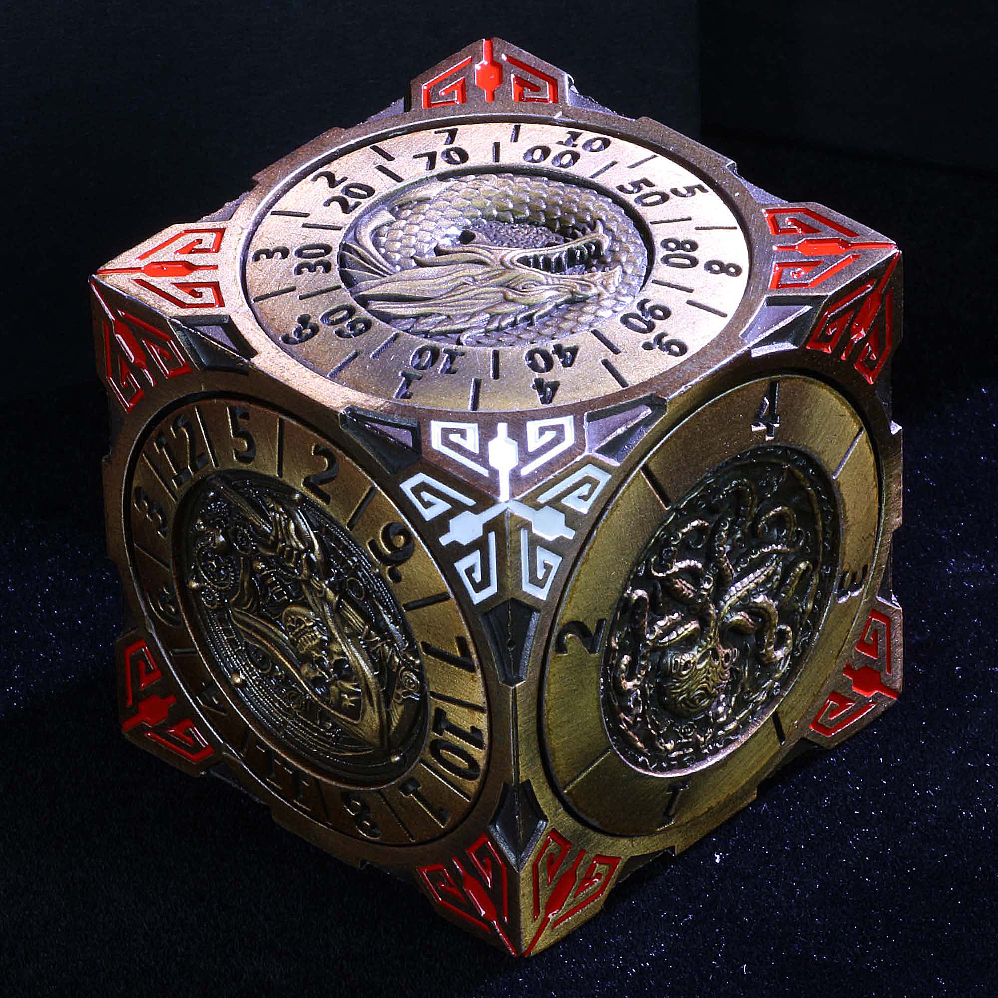Dragon Cthulhu Skull 7 in 1 Cube 6-sided Rotating DND Metal Dice - Image 6